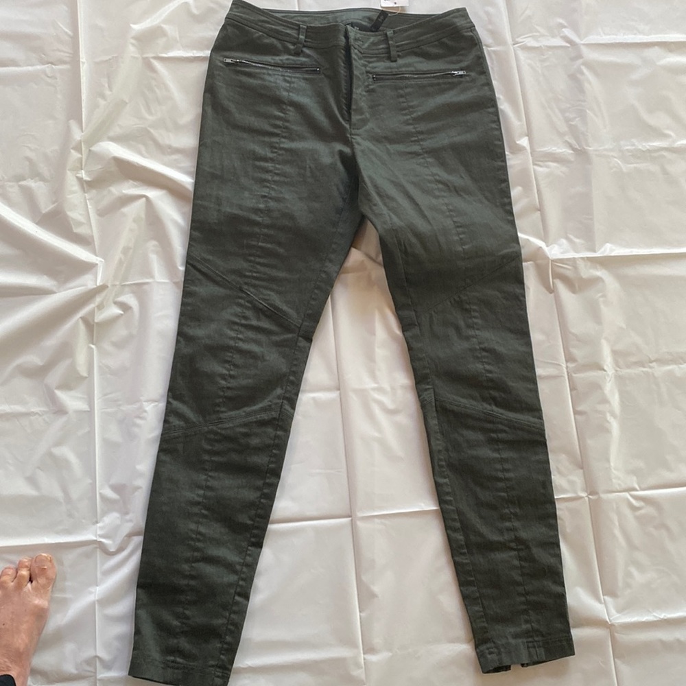 Eilleen Fisher. Pants